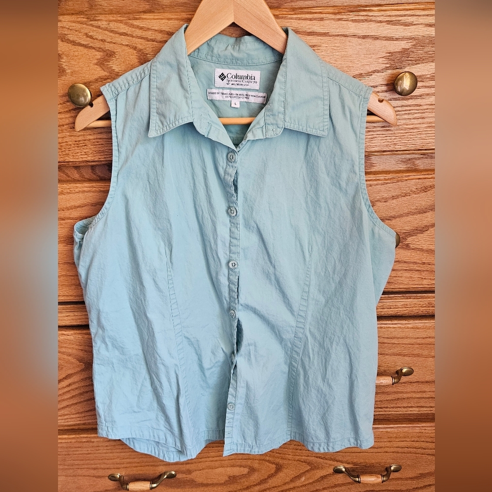 Columbia Blue Sleeveless  Button Down Shirt